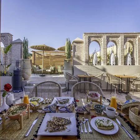 Riad Almisk-2